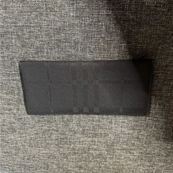 Burberry Long Wallet - Picture 1 of 4